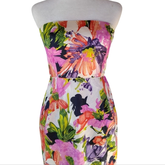 J. Crew Ella Strapless Beautiful Floral Silk Dress Pockets Above The Knee Size 2 - Picture 3 of 9